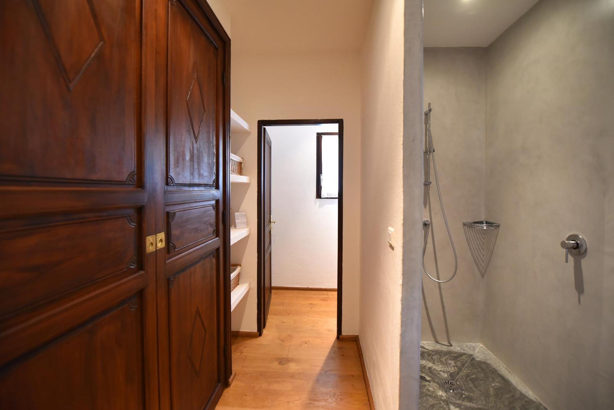 Hotel Case Latine Lama ภายนอก รูปภาพ