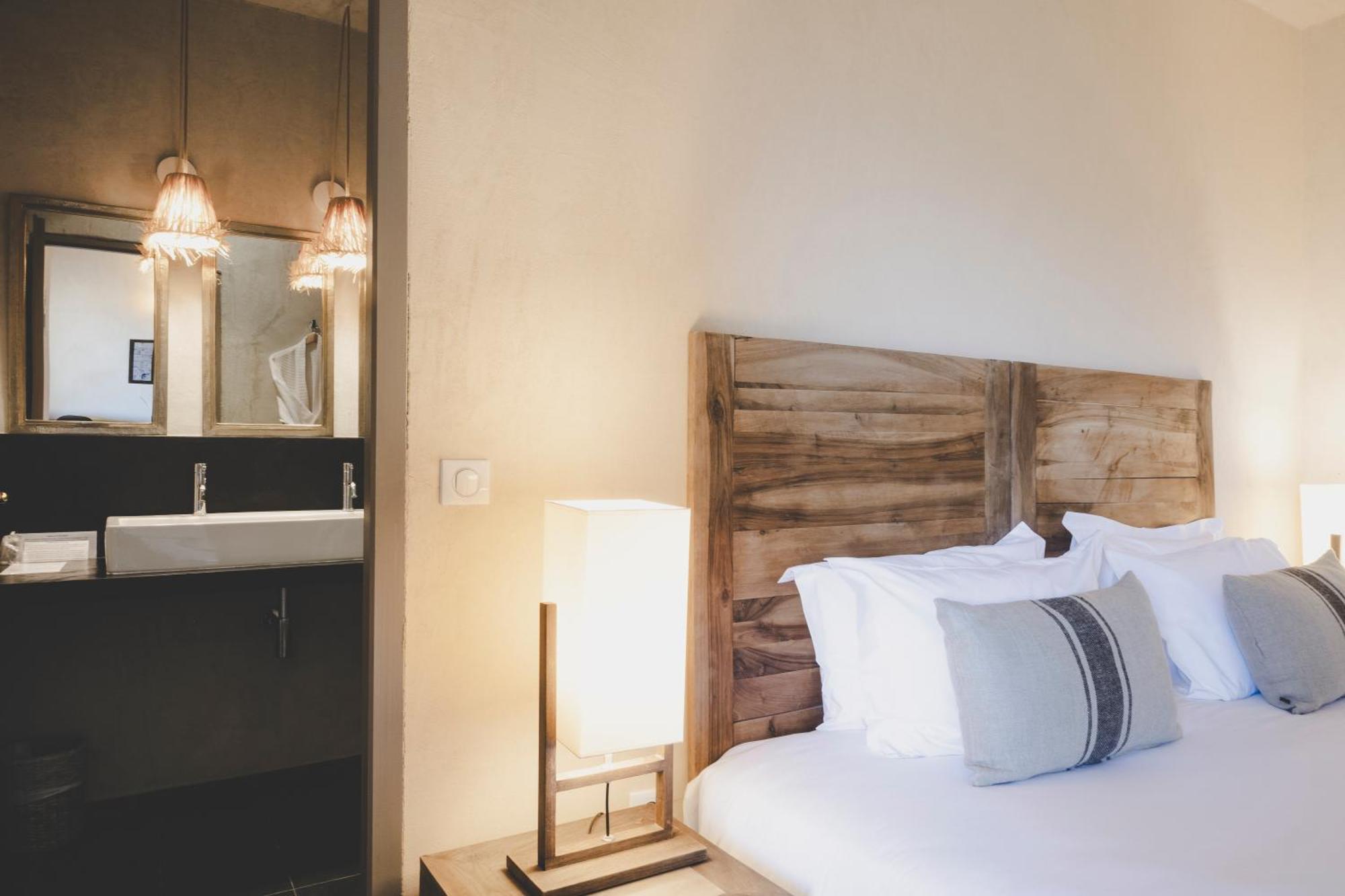 Hotel Case Latine Lama ภายนอก รูปภาพ