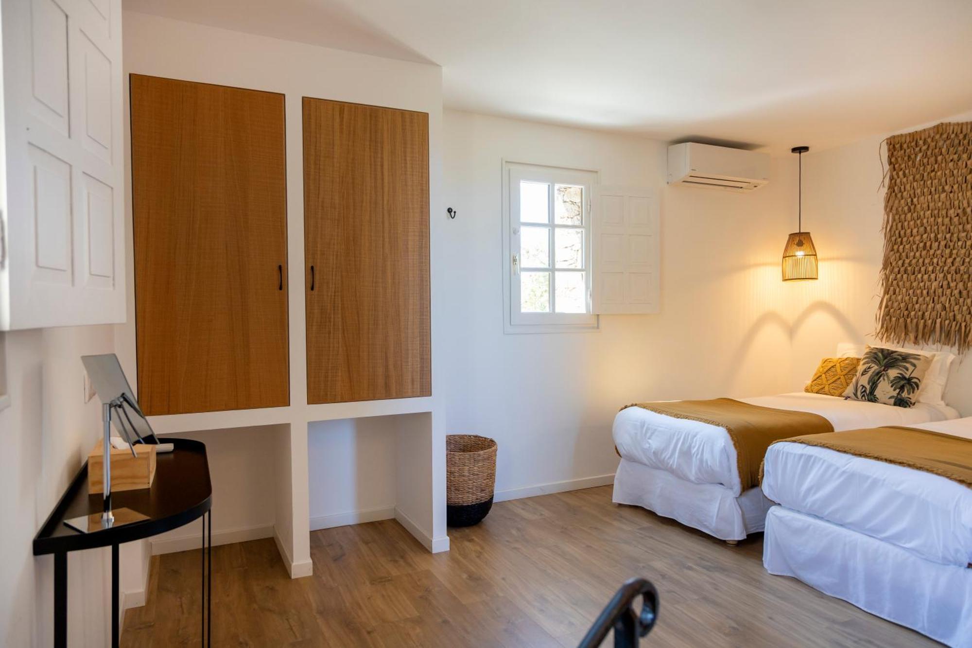 Hotel Case Latine Lama ภายนอก รูปภาพ