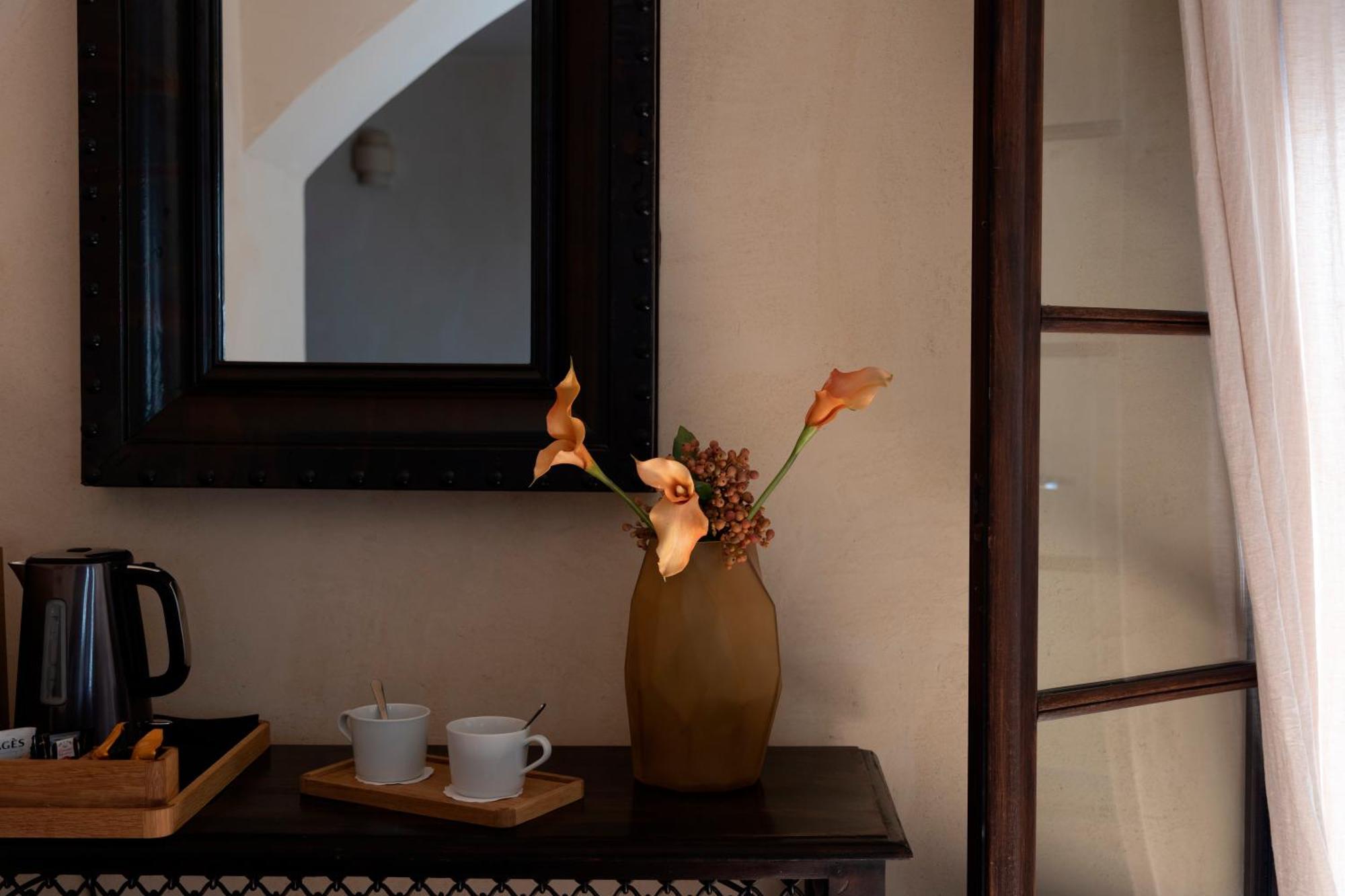 Hotel Case Latine Lama ภายนอก รูปภาพ