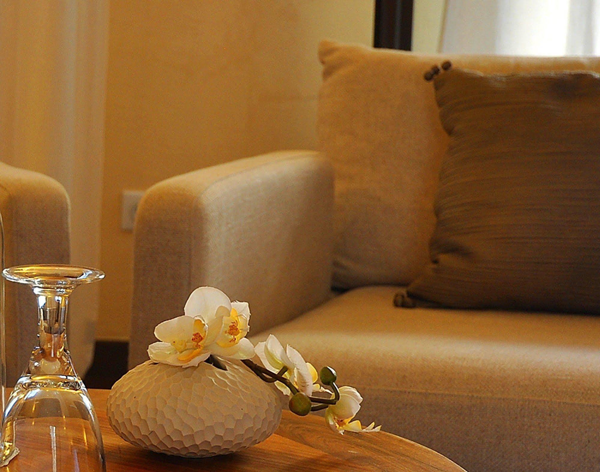 Hotel Case Latine Lama ภายนอก รูปภาพ
